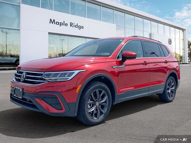 2024 Volkswagen Tiguan Comfortline | AWD | Sunroof | Blind Spot in Cars & Trucks in Tricities/Pitt/Maple
