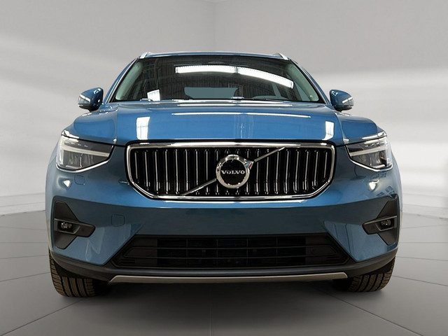 2023 Volvo XC40 B5 PLUS CUIR TOIT PANO NAV 4RM in Cars & Trucks in Laval / North Shore - Image 2