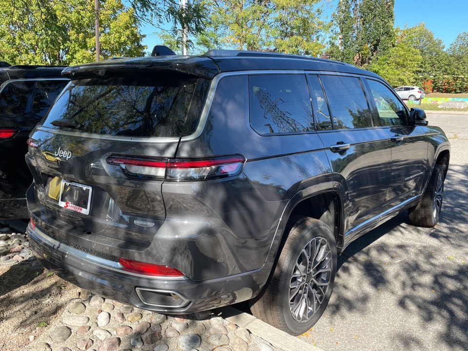 2023 Jeep Grand Cherokee L SUMMIT RESERVE