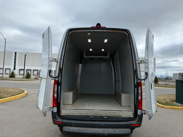 2020 Mercedes-Benz Sprinter Cargo Van SPRINTER REEFER/FREEZER in Cars & Trucks in Oakville / Halton Region - Image 4