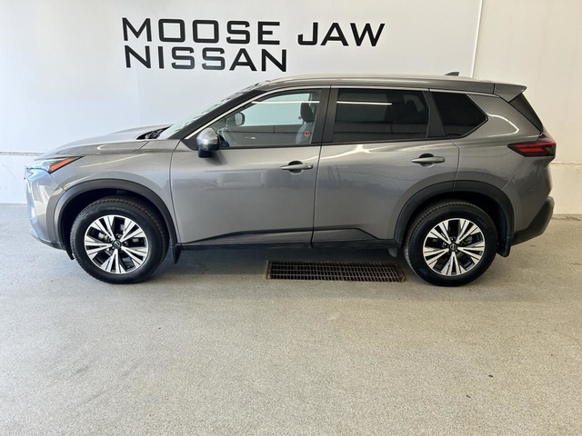 2022 Nissan Rogue AWD SV for sale in Cars & Trucks in Moose Jaw - Image 2