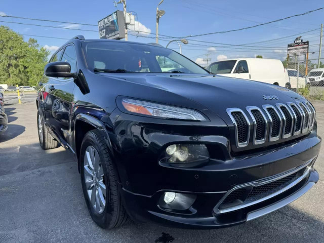 2017 JEEP Cherokee Overland in Cars & Trucks in Laval / North Shore