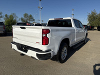 *Z71 Off Road Package *RST - True North Edition *40/20/40 Premium Heated Seats *10-Way Power Driver... (image 8)