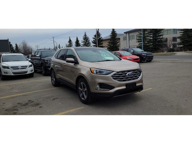  2020 Ford Edge SEL AWD/REARVIEW CAMERA/HEATED SEATS/SUNROOF in Cars & Trucks in Calgary - Image 4