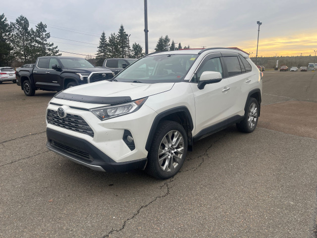 2019 Toyota RAV4 Limited in Cars & Trucks in Fredericton - Image 3