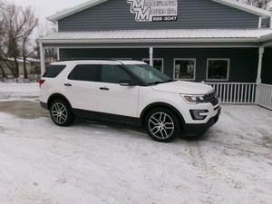 2017 Ford Explorer Sport SPORT AWD!