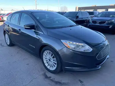 4MKAUTO 514 865 4438 2018 Ford Focus Electric FWD, Automatique, 087,720 km certifié elle est toute é...