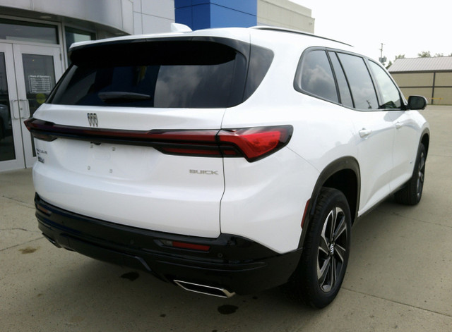 2025 Buick Enclave Sport Touring AWD in Cars & Trucks in Regina - Image 4