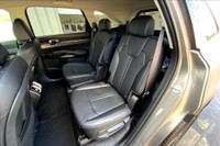 Sorento Ex Hev Awd 1.6t Gdi, Artificial Leather Seats, Kia Connect, 6-passenger Captain Chairs, Blin... (image 9)