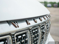 Only 20,207 Miles! This Jeep Grand Wagoneer L boasts a Twin Turbo Premium Unleaded I-6 3.0 L/183 eng... (image 8)