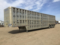 2003 Wilson 53 Ft TRI/A Aluminum Cattle Liner