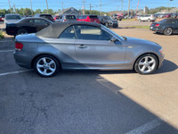 Feel the wind in your hair with this 2009 BMW 128i convertible. Powered by a smooth 3.0L inline-6 en... (image 5)