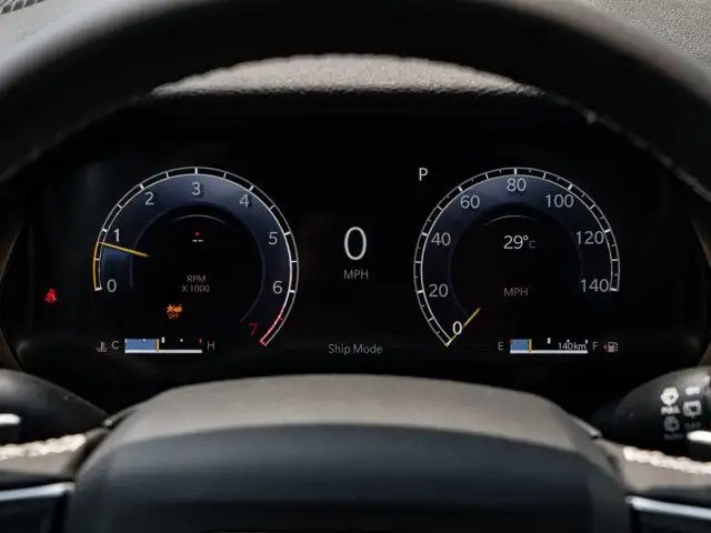 2025 Jeep Grand Cherokee L Altitude dans Autos et camions dans Barrie - Image 4