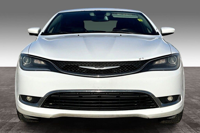 2016 Chrysler 200 Limited in Cars & Trucks in Edmonton - Image 3