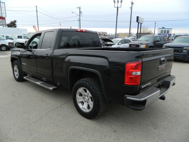 2014 GMC Sierra SLE 1500 / 4X4 CREW CAB 5.3L VORTEC  in Cars & Trucks in Edmonton - Image 4