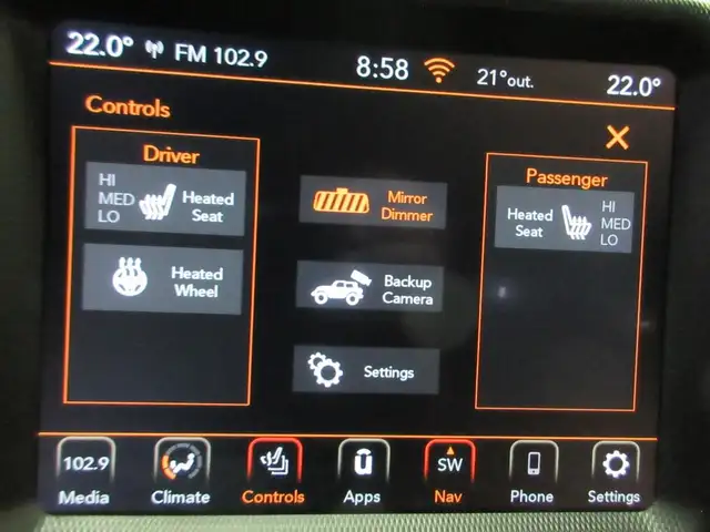 JEEP WRANGLER 2023 UNLIMITED SAHARA 4X4 GPS CUIR CAMERA 38900 KM in Cars & Trucks in Lévis - Image 17