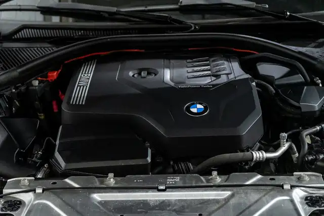 2023 BMW 3 Series 330i xDrive | Sportivité élégante in Cars & Trucks in City of Montréal - Image 11