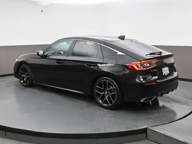 2024 Honda Civic One Owner & Fully Certified Sport Touring, Leat in Cars & Trucks in City of Halifax - Image 31