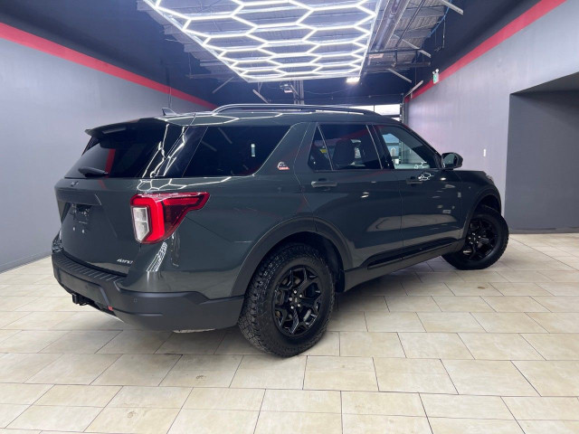 2022 Ford Explorer in Cars & Trucks in Edmonton - Image 2
