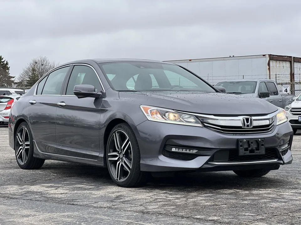 2016 Honda Accord Sport SUNROOF | DUAL EXHAUST | ECO DRIVE