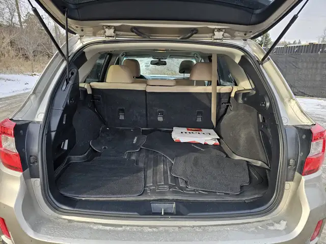 2015 Subaru Outback 2.5i Premium 4dr All-wheel Drive CVT in Cars & Trucks in City of Toronto - Image 15
