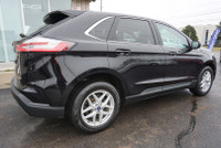 SAFETY INCLUDED FREE ACCIDENT SERVICE RECORDS Very Clean Ford Edge SEL AWD 2.0L 4Cyl with Automatic... (image 6)
