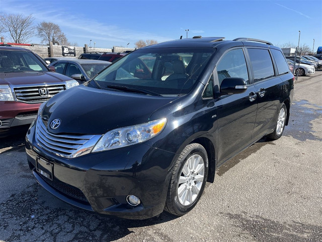 2014 Toyota Sienna Limited AWD in Cars & Trucks in Mississauga / Peel Region