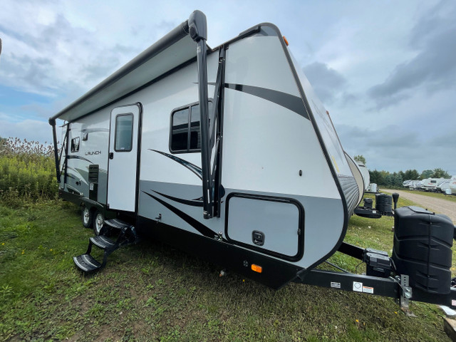 2019 Starcraft Launch 24RLS Travel Trailer with slide-out in Travel Trailers & Campers in Stratford