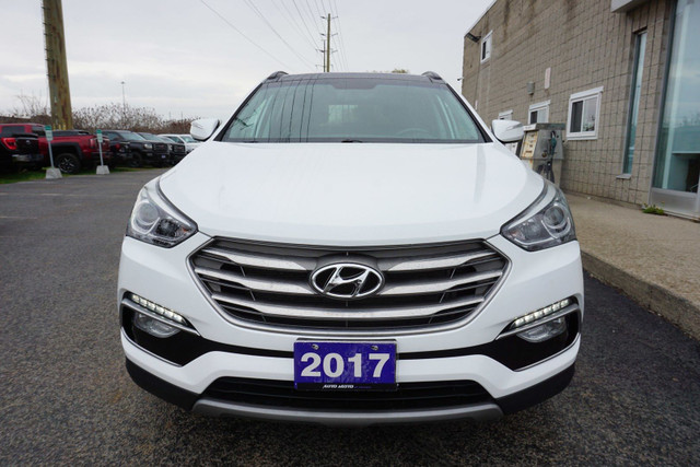 2017 Hyundai Santa Fe in Cars & Trucks in Oakville / Halton Region - Image 2