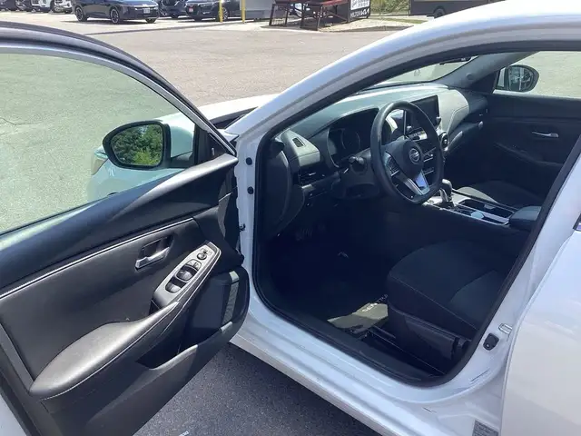 2023 Nissan Sentra SV dans Autos et camions dans Région d’Oakville/Halton - Image 11