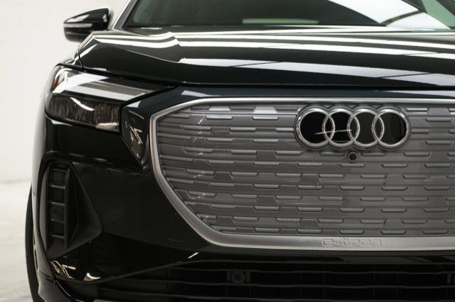 2025 Audi Q4 e-tron | Leather | Sunroof | SONOS Stereo in Cars & Trucks in Winnipeg - Image 3