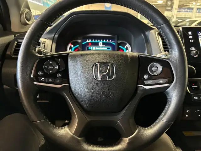 2022 Honda Pilot Touring|7PASSENGER|AWD|NAV|REARSCREEN|LEATHER|+ in Cars & Trucks in City of Toronto - Image 35