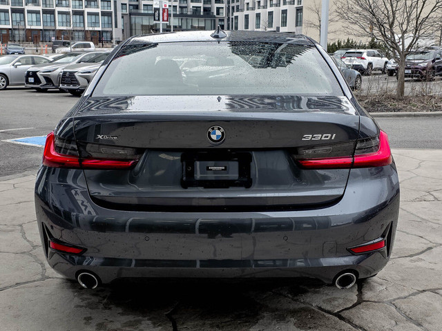 2021 BMW 3 Series 330i | Premium Essential Pkg | Safety Certifie in Cars & Trucks in City of Toronto - Image 4