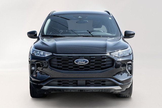 2023 Ford Escape ST-Line Select | Tech pack | Roues 19po | Clean in Cars & Trucks in Longueuil / South Shore - Image 2