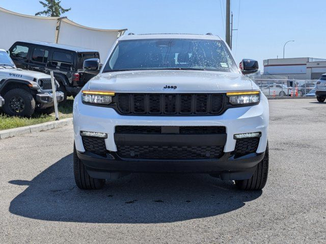 2025 Jeep Grand Cherokee L Limited - Trailer Tow - Black in Cars & Trucks in Calgary - Image 2