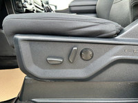 Recent Arrival! 4WD, 10-Way Power Driver & Passenger Seats, 4x4 FX4 Off-Road Decal, 7 Speakers, 8 Pr... (image 8)