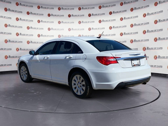 2014 Chrysler 200 LX in Cars & Trucks in Calgary - Image 4