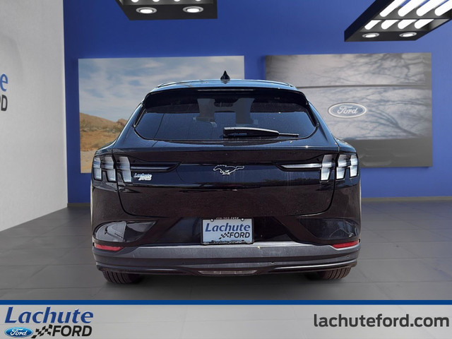 Ford Mustang Mach-E Select AWD 2023 à vendre in Cars & Trucks in Laurentides - Image 4