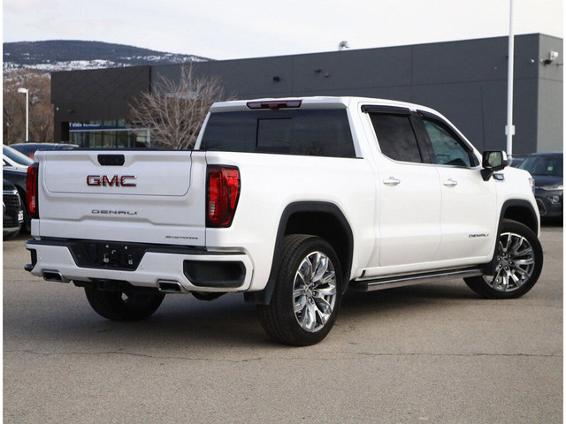 2023 GMC Sierra 1500 Crew Cab Short Box 4WD Denali- No Accidents in Cars & Trucks in Penticton - Image 3