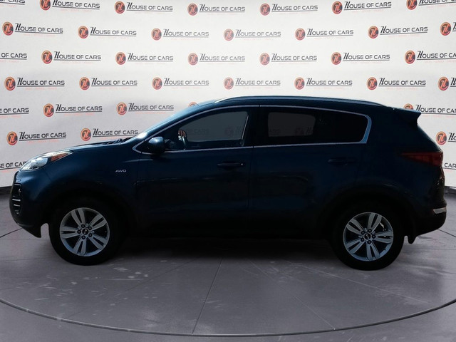 2017 Kia Sportage AWD 4dr LX in Cars & Trucks in Lethbridge - Image 2