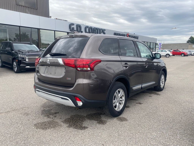 2020 Mitsubishi Outlander ES S-AWC ~Heated Seats ~Bluetooth ~Cam in Cars & Trucks in Barrie - Image 4