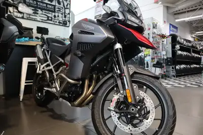 Argyll Motorsports 2025 Triumph Tiger 1200 GT Explorer Carnival red $1000 GEARCASH ! Fully-loaded wi...