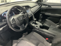 // JAMAIS ACCIDENTÉ! //Ce Honda Civic LX**MANUELLE**CAMERA RECUL**CRUISE**A/C**BLUETOOTH 2018, offer... (image 9)