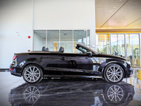 Comes equipped with: Power Mirrors, Removable Top, Halogen Headlamps, Courtesy lights, LED Headlight... (image 5)