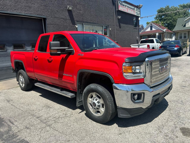 2019 GMC Sierra 2500 SLE in Cars & Trucks in Windsor Region - Image 4