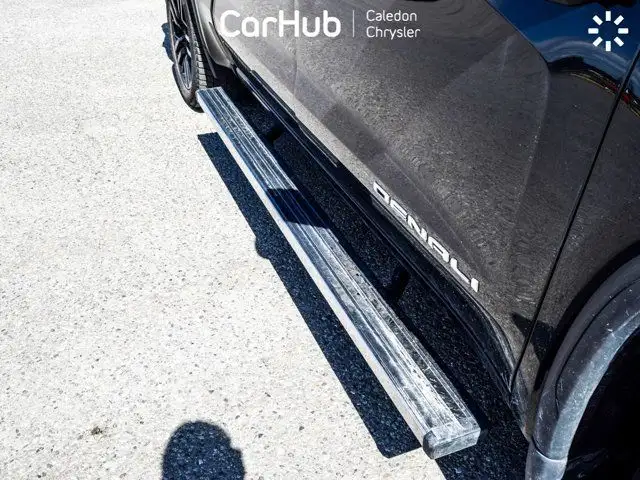 2023 GMC Sierra 1500 Denali 4WD Crew Cab 147 Diesel Sunroof in Cars & Trucks in Mississauga / Peel Region - Image 13