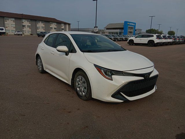 2020 Toyota Corolla Hatchback BASE in Cars & Trucks in Fort McMurray - Image 3