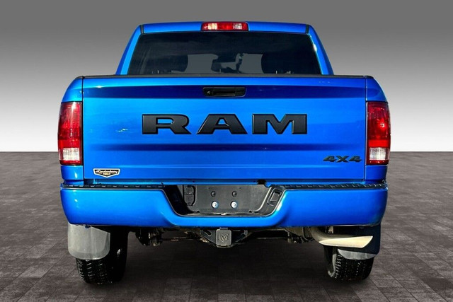 2022 Ram Ram 1500 4WD CREWCAB EXPRESS in Cars & Trucks in Edmonton - Image 4