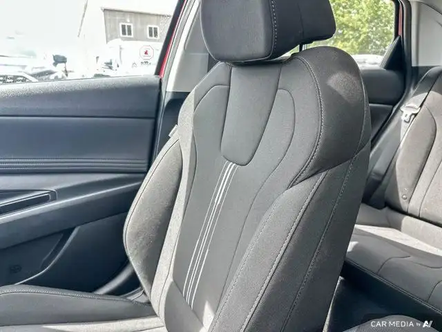 2021 Hyundai Elantra Preferred | Apple CarPlay & Android in Cars & Trucks in Cambridge - Image 24