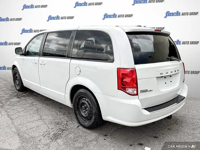 2019 Dodge Grand Caravan GT LEATHER | HEATED SEATS | HEATED S... in Cars & Trucks in London - Image 5